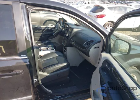 2011 Chrysler Town And Country from USA, damaged, VIN 2A4RR8DGBR803482